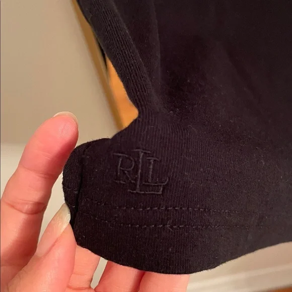 ❌ SOLD ❌ Lauren Ralph Lauren • Stretch Cotton Boatneck Elbow Sleeve Black Tee - Picture 6 of 7